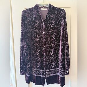 Bordeaux Colored Cut Velvet Button-Up Blouse - Size 18W.